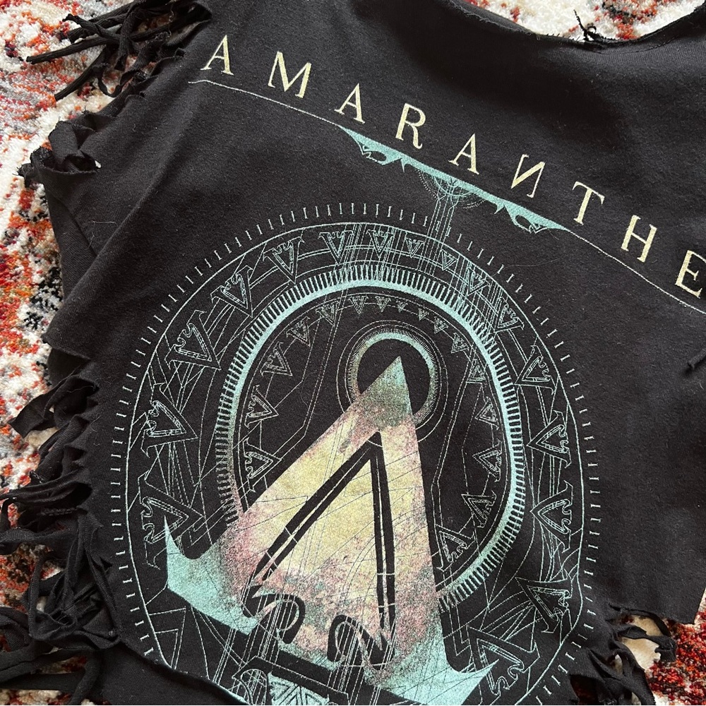 Amaranthe Swedish metal band tee XS - Picture 2 of 4